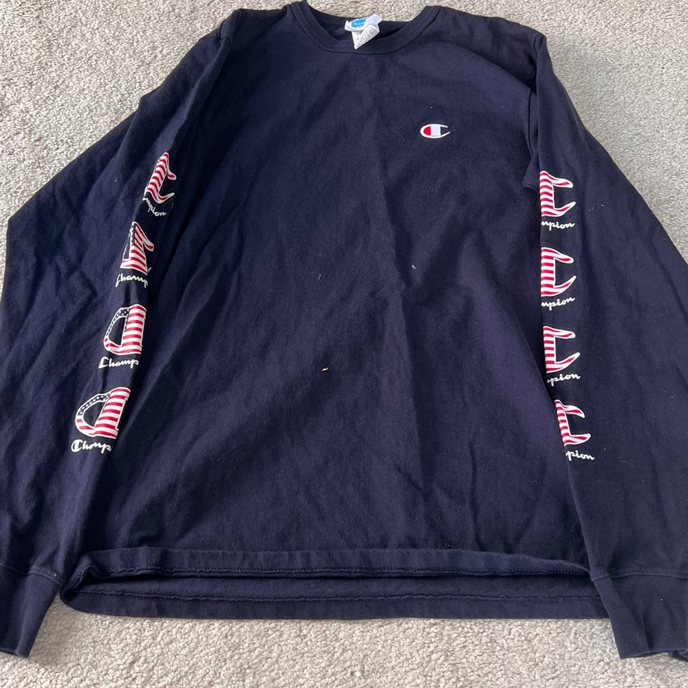 Champion Men’s long sleeve T.. never worn